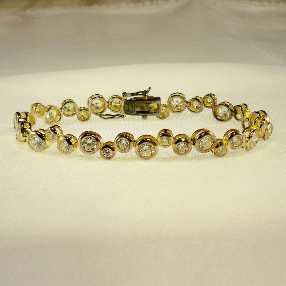 NEW Vintage Bezel Cubic Zirconias Silver Bubble DESIGNER Bracelet
